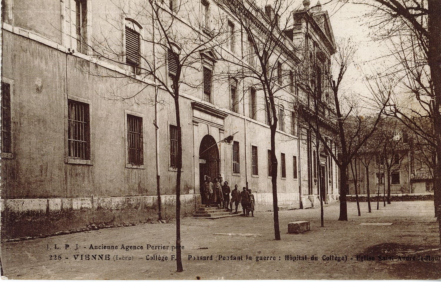  Collège ponsard hopital guerre